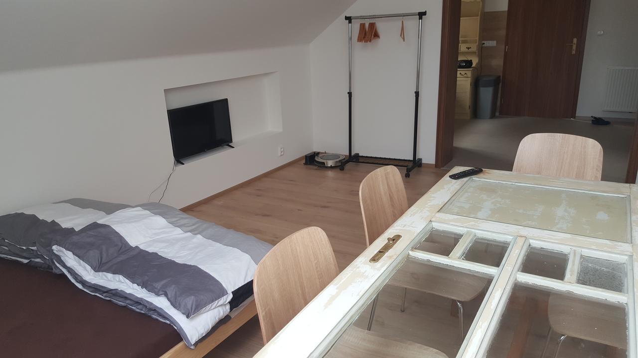 Apartmany Za Sakurou Hodonín Extérieur photo