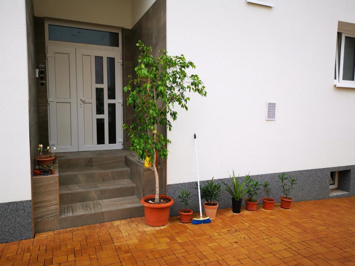 Apartmany Za Sakurou Hodonín Extérieur photo